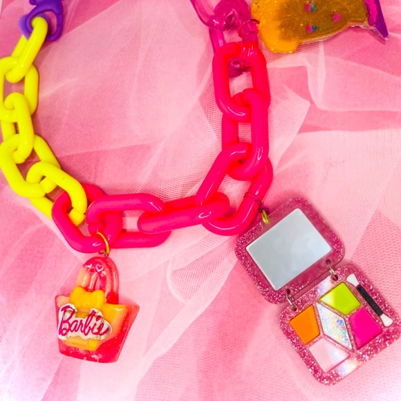 COPY - Barbie necklace - Picture 4 of 8